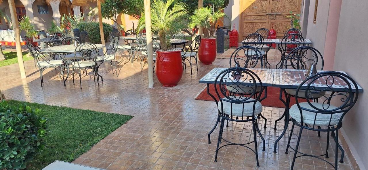 Jenny Lynn Hotel Tazrou Exterior photo