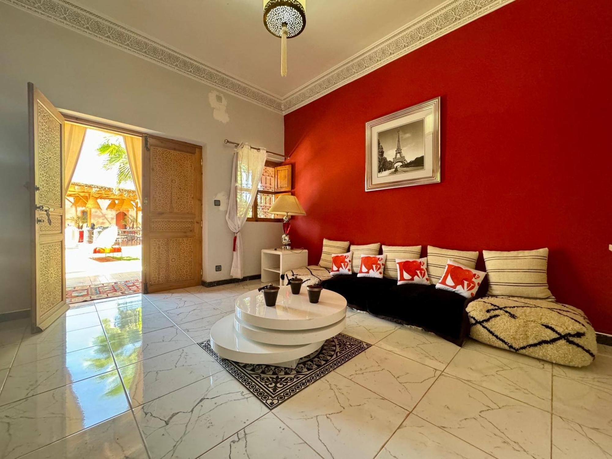 Jenny Lynn Hotel Tazrou Room photo