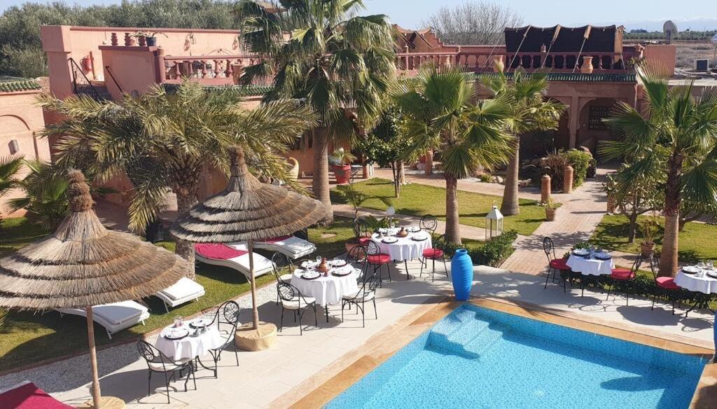 Jenny Lynn Hotel Tazrou Exterior photo